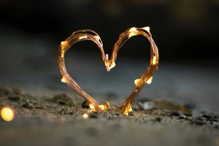 A light image of love on a beachside 