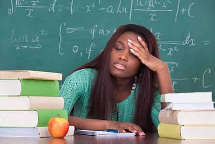 image of hungry tired students in classroom