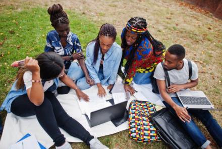 Students in a study group in a critical discussion